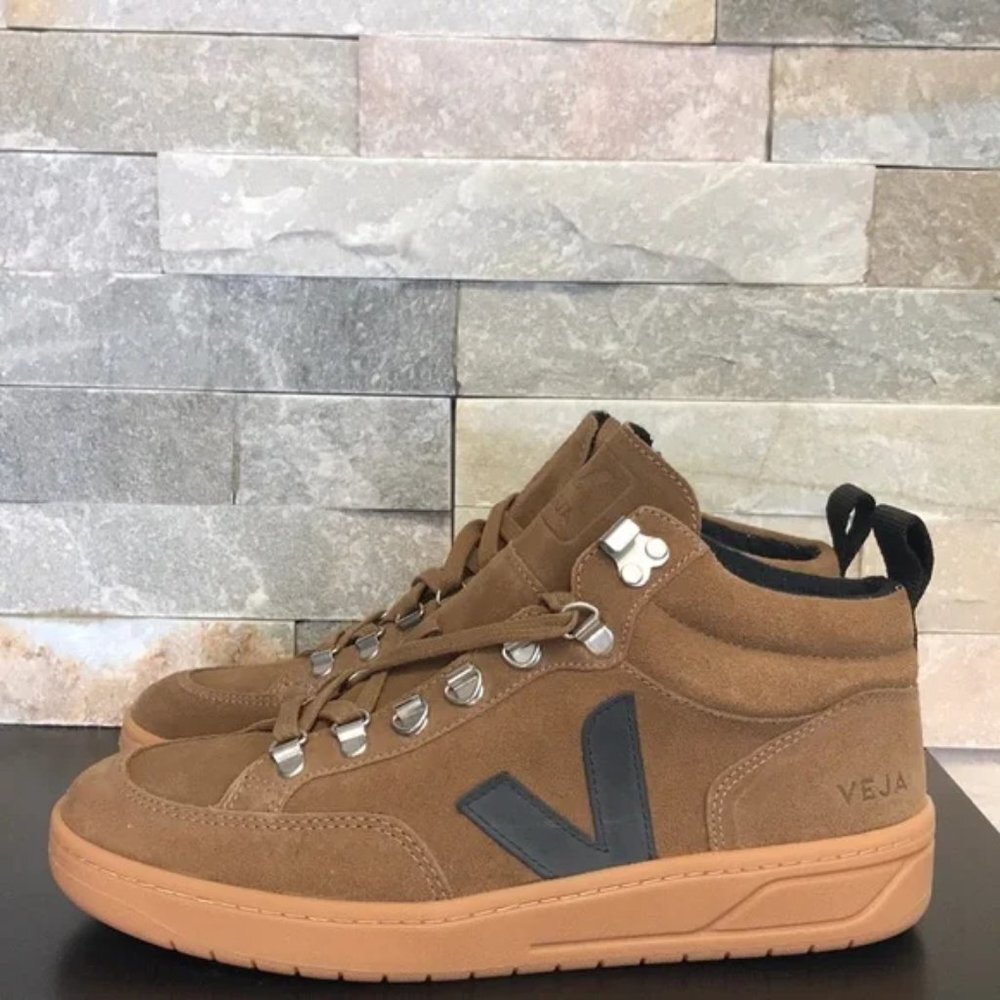 Veja Men's Roraima Sneaker - Picture 4 of 8